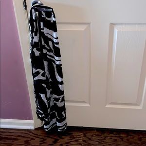 Black and White Scarf